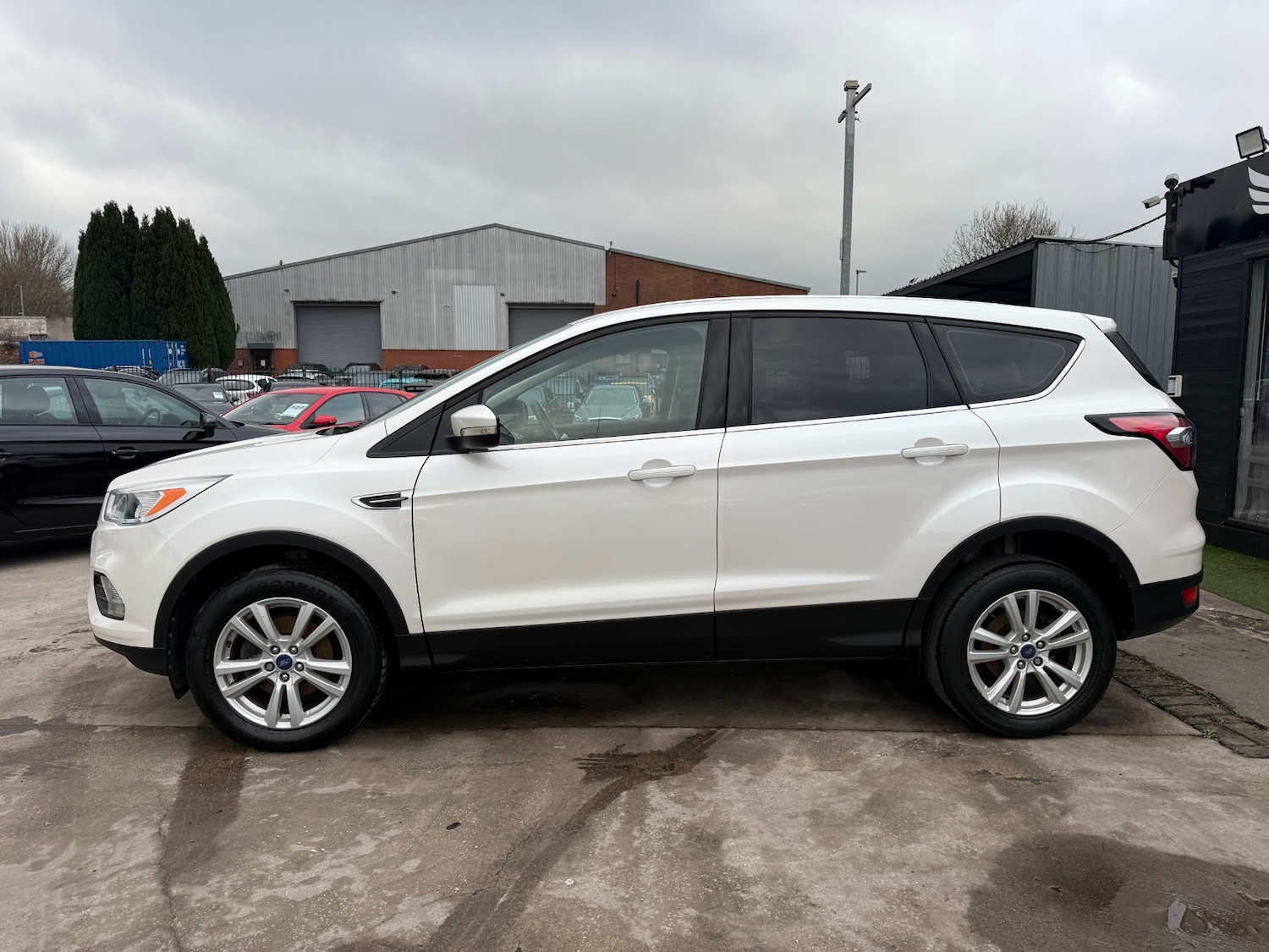 Used Ford Kuga 2017 for sale - 77409657: Photo 5