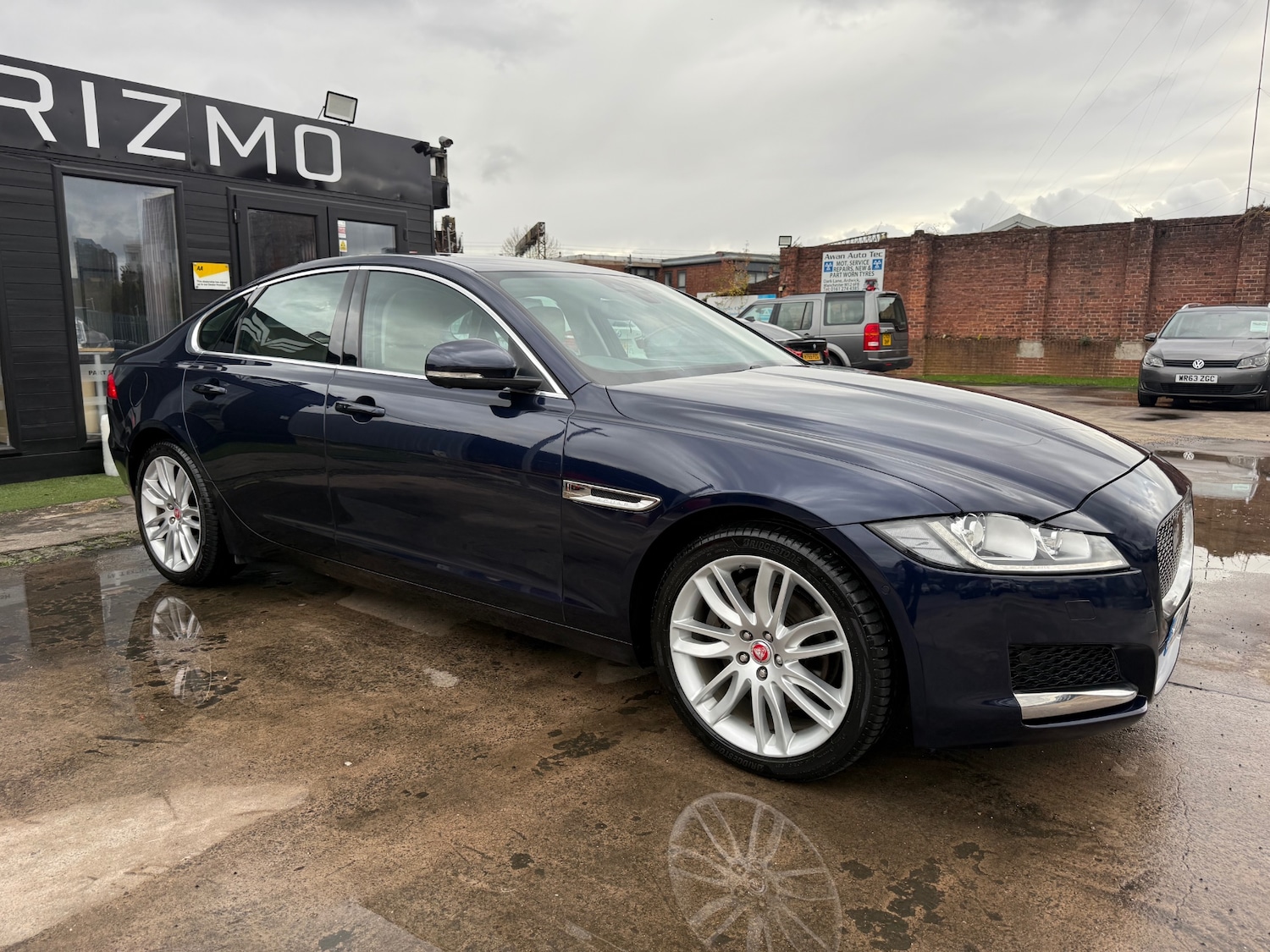 Used Jaguar XF 2018 for sale - 76353696: Photo 12