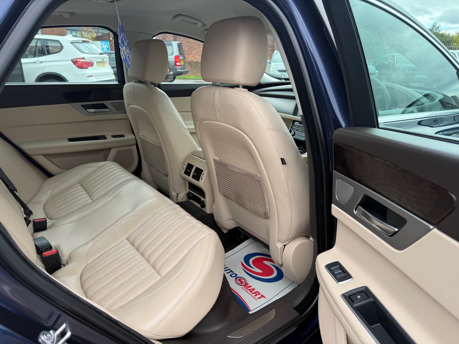 Used Jaguar XF 2018 for sale - 76353696: Photo 18