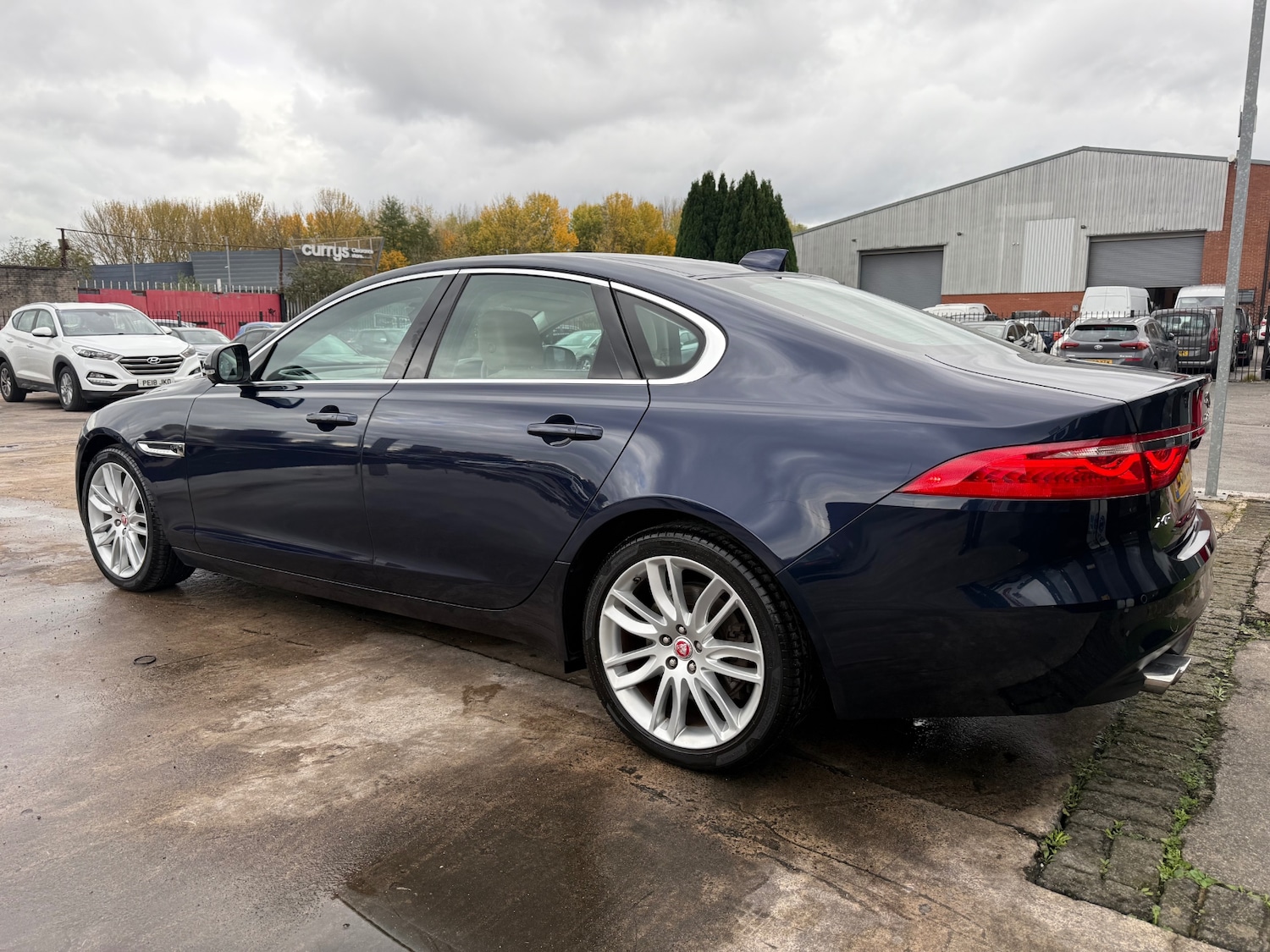 Used Jaguar XF 2018 for sale - 76353696: Photo 6