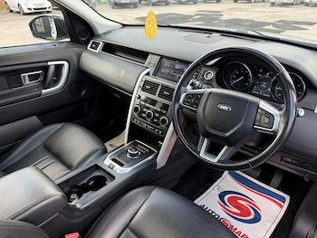 Used Land Rover Discovery Sport 2017 for sale - 78226269: Photo