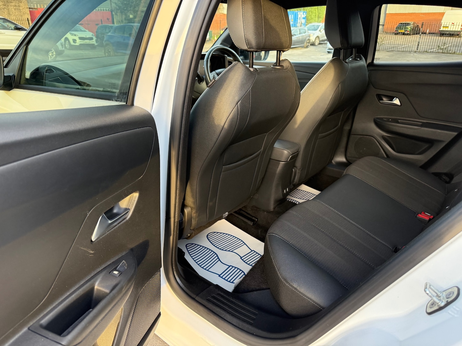 Used Vauxhall Mokka 2023 for sale - 76652289: Photo 18