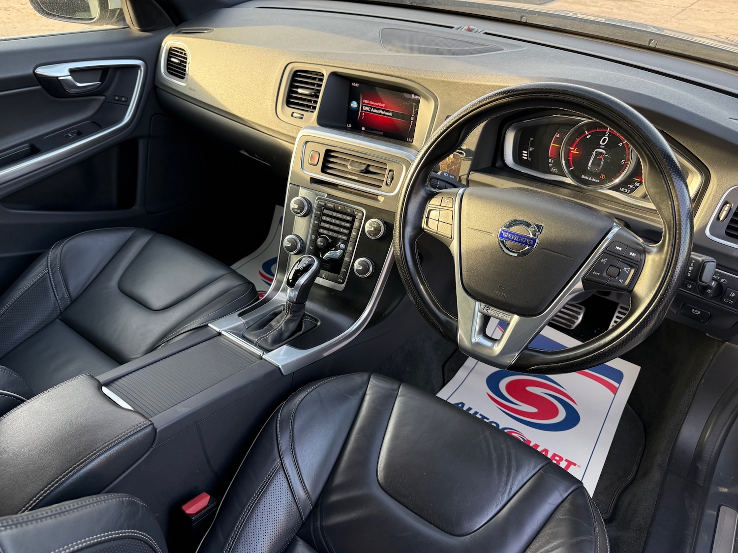 Used Volvo S60 2017 for sale - 76412584: Photo 15