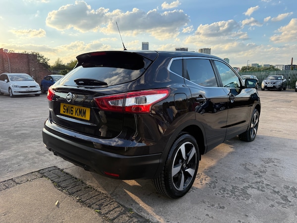 Used Nissan Qashqai 2016 for sale - 76107495: Photo 8