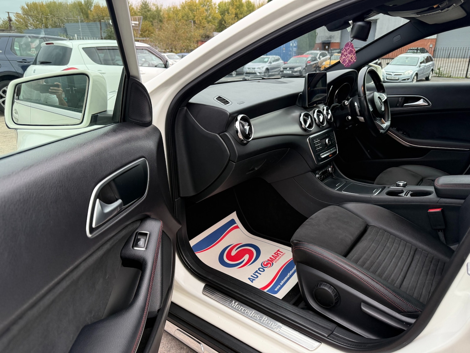 Used Mercedes-Benz GLA 2017 for sale - 76330192: Photo 16