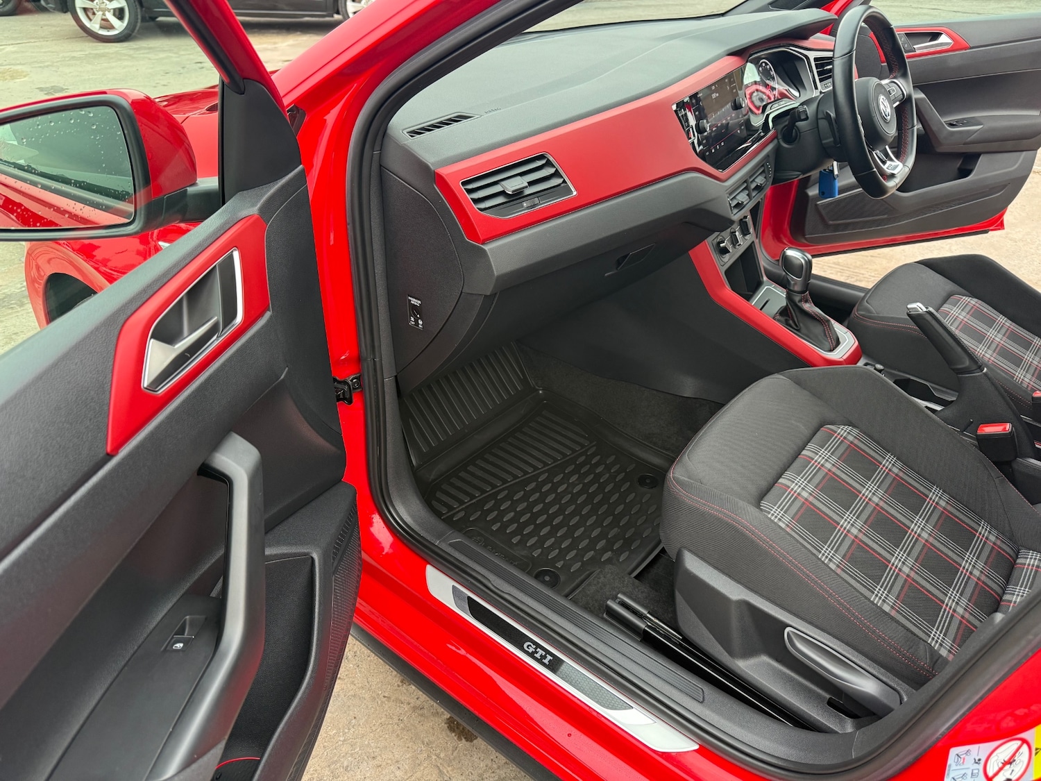 Used Volkswagen Polo 2020 for sale - 77556968: Photo 16