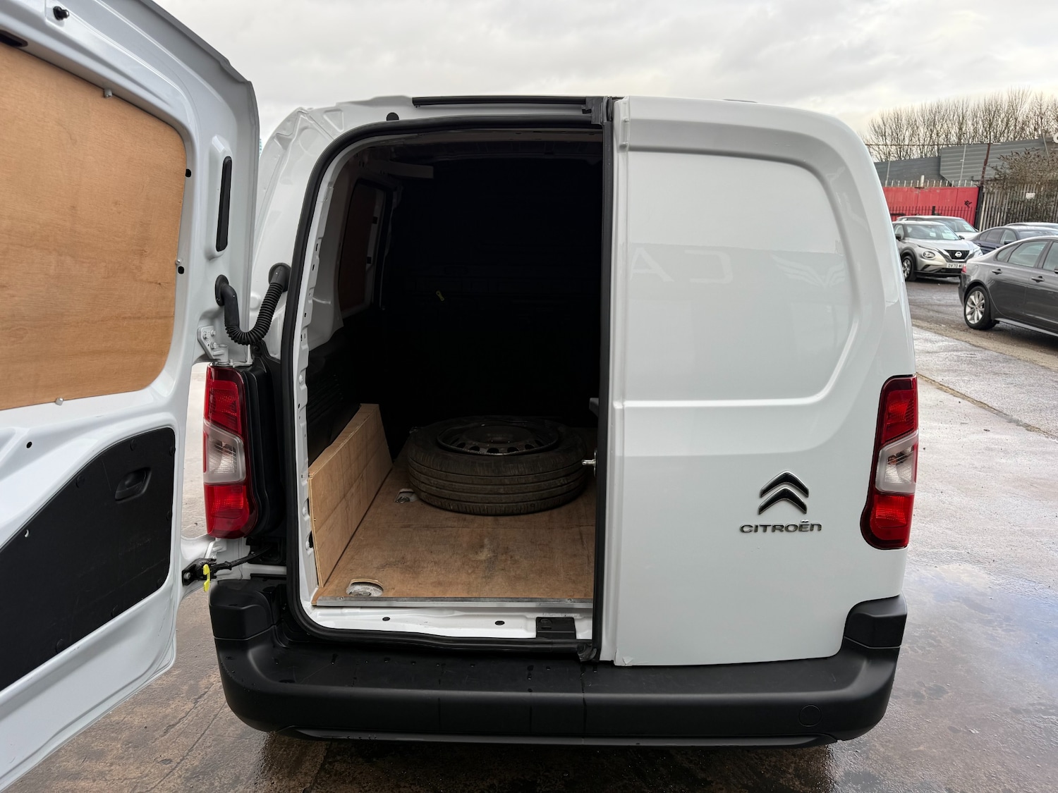 Used Citroen Berlingo 2023 for sale - 77421185: Photo 19