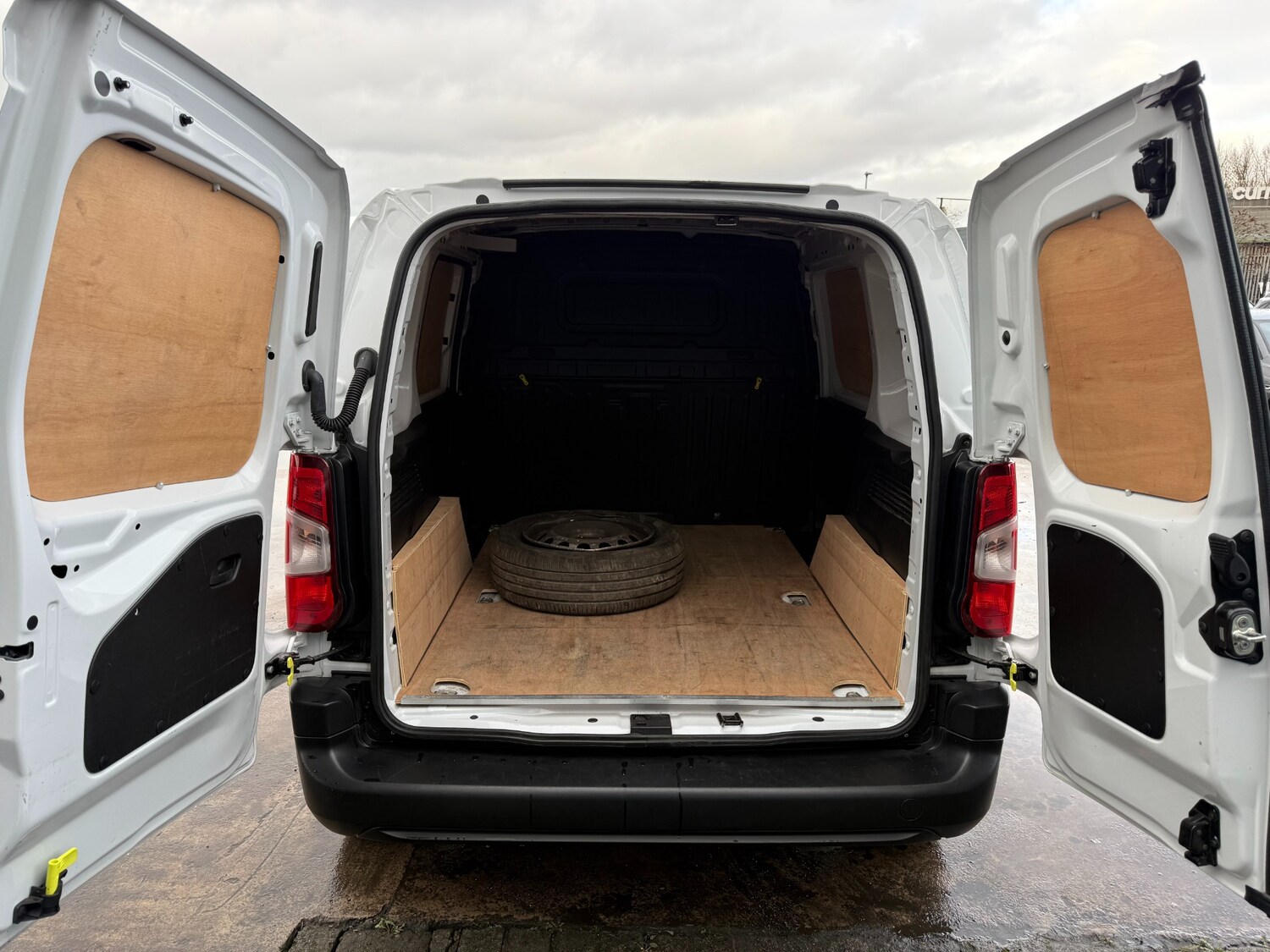 Used Citroen Berlingo 2023 for sale - 77421185: Photo 20