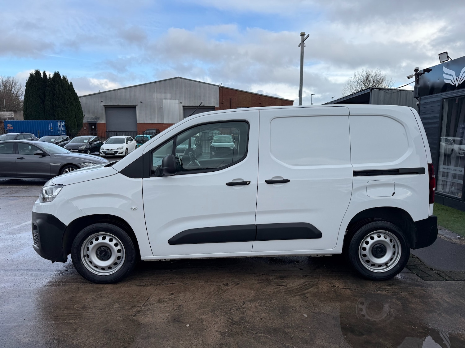 Used Citroen Berlingo 2023 for sale - 77421185: Photo 5