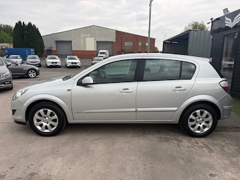 Used Vauxhall Astra 2005 for sale - 78681386: Photo
