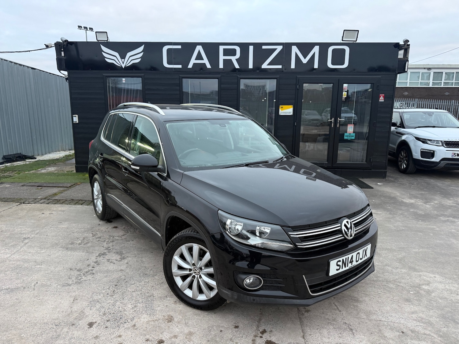 Used Volkswagen Tiguan 2014 for sale - 77170610: Photo 2