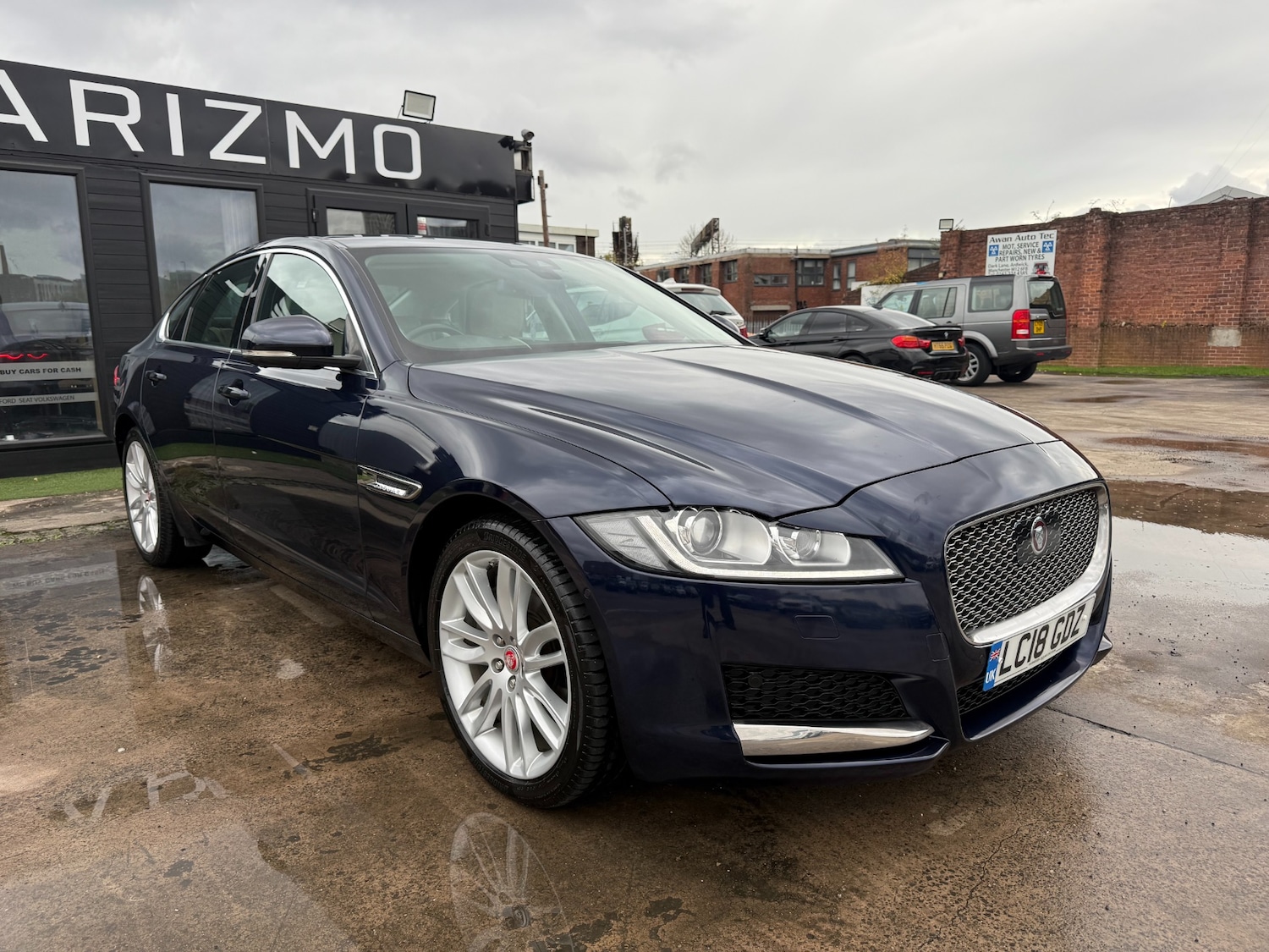 Used Jaguar XF 2018 for sale - 76594908: Photo 12
