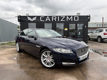 Used Jaguar XF 2018 for sale - 76594908: Photo