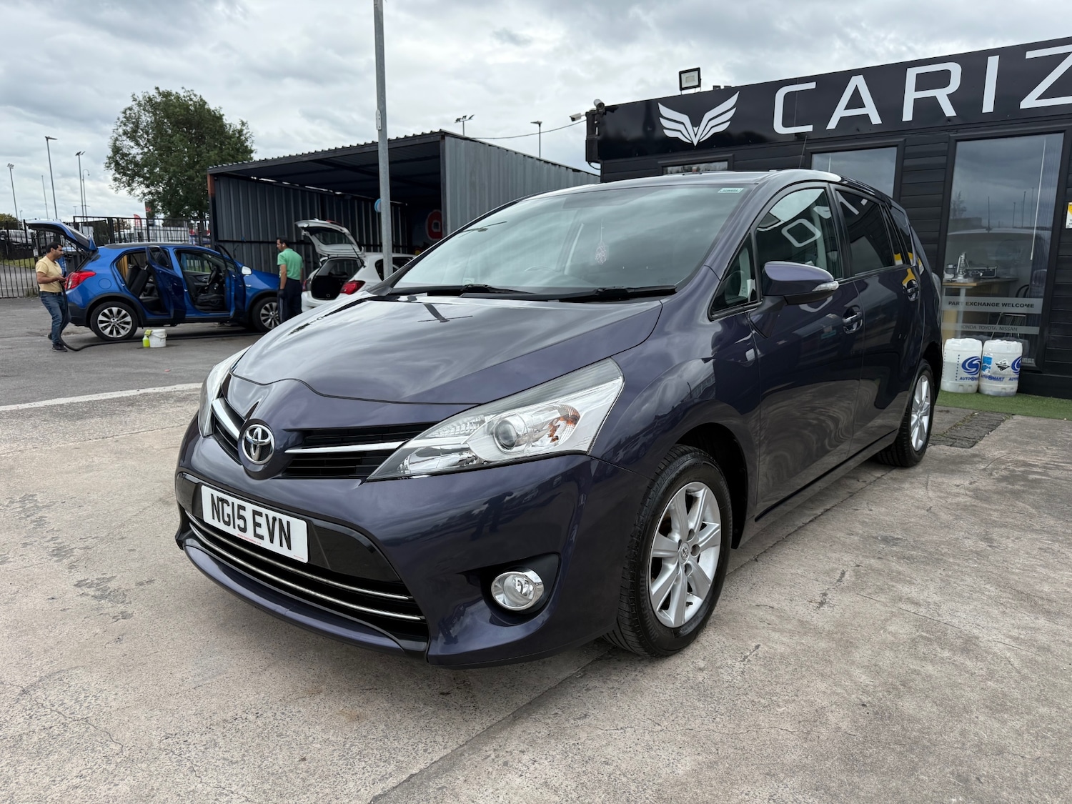 Used Toyota Verso 2015 for sale - 76375717: Photo 12