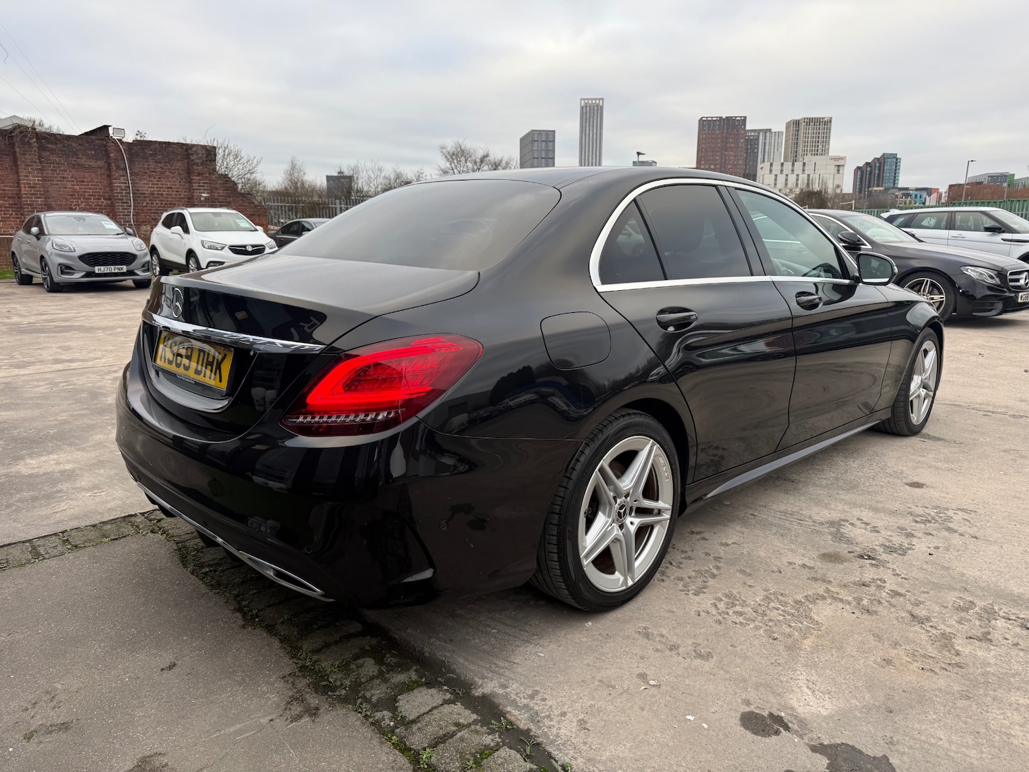 Used Mercedes-Benz C Class 2019 for sale - 77343708: Photo 11