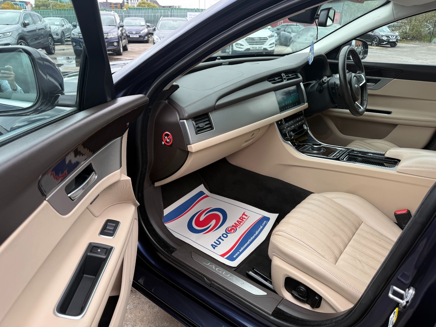 Used Jaguar XF 2018 for sale - 76739000: Photo 14