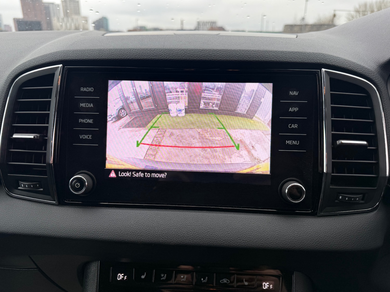 Used Skoda Karoq 2021 for sale - 77807599: Photo 21