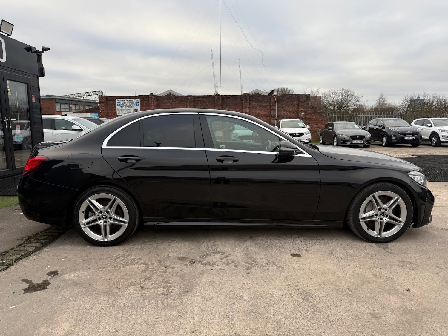 Used Mercedes-Benz C Class 2019 for sale - 77754902: Photo 14