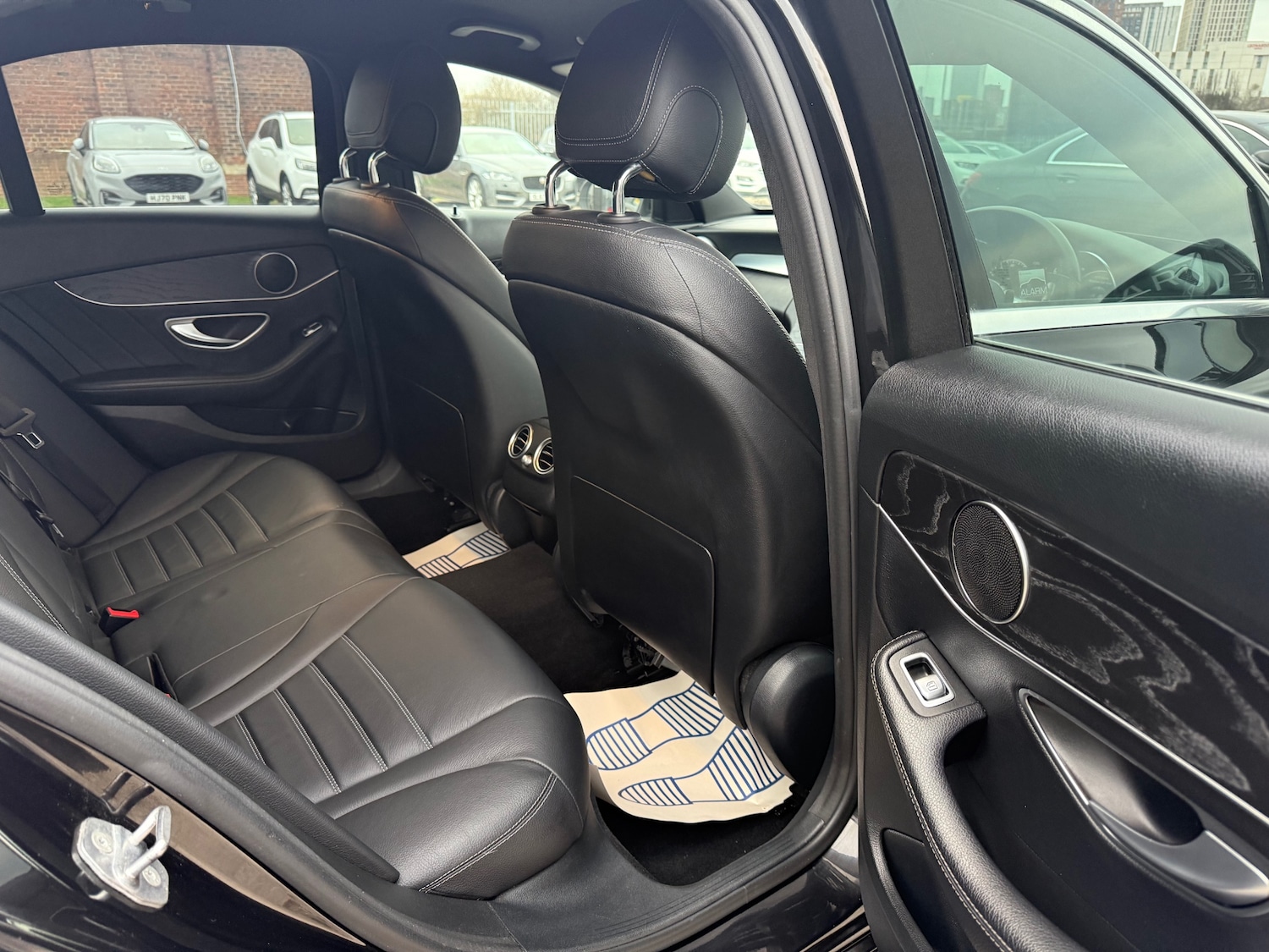 Used Mercedes-Benz C Class 2019 for sale - 77754902: Photo 17