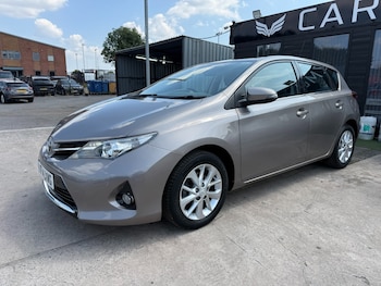 Used Toyota Auris 2014 for sale - 79241098: Photo