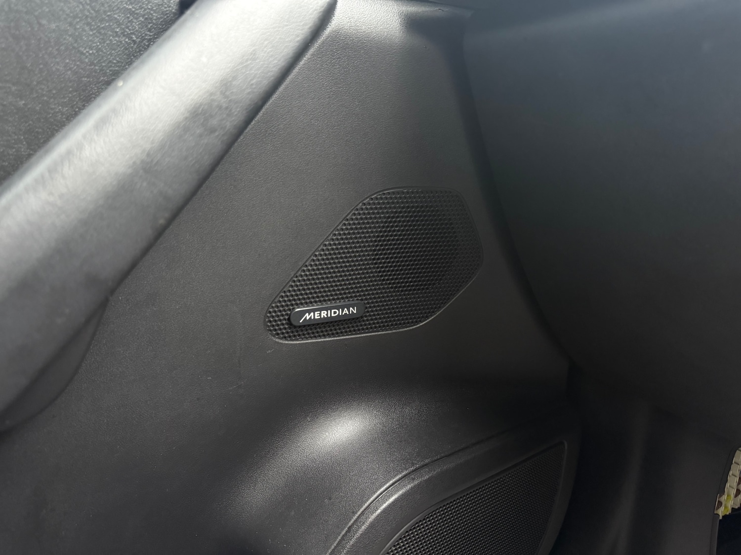 Used Jaguar F-Pace 2017 for sale - 77681898: Photo 23