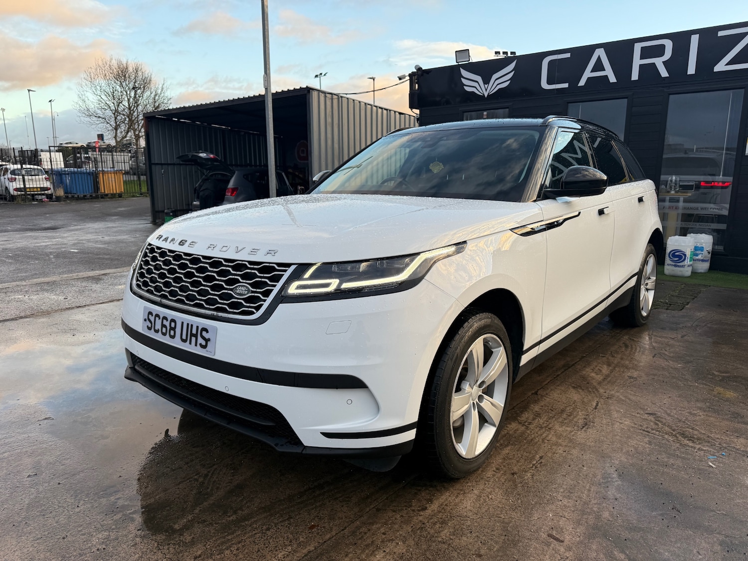 Used Land Rover Range Rover Velar 2019 for sale - 77066307: Photo 3