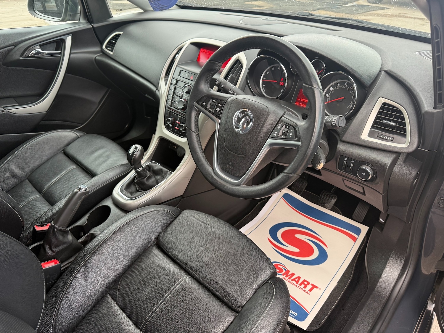 Used Vauxhall Astra 2014 for sale - 77640380: Photo 14