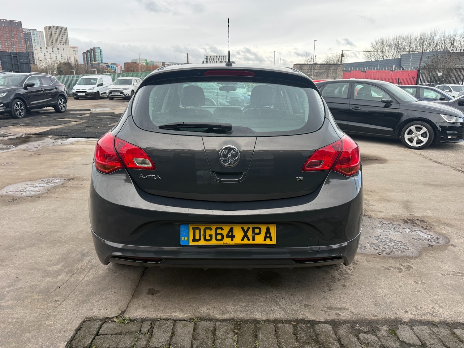 Used Vauxhall Astra 2014 for sale - 77640380: Photo 9
