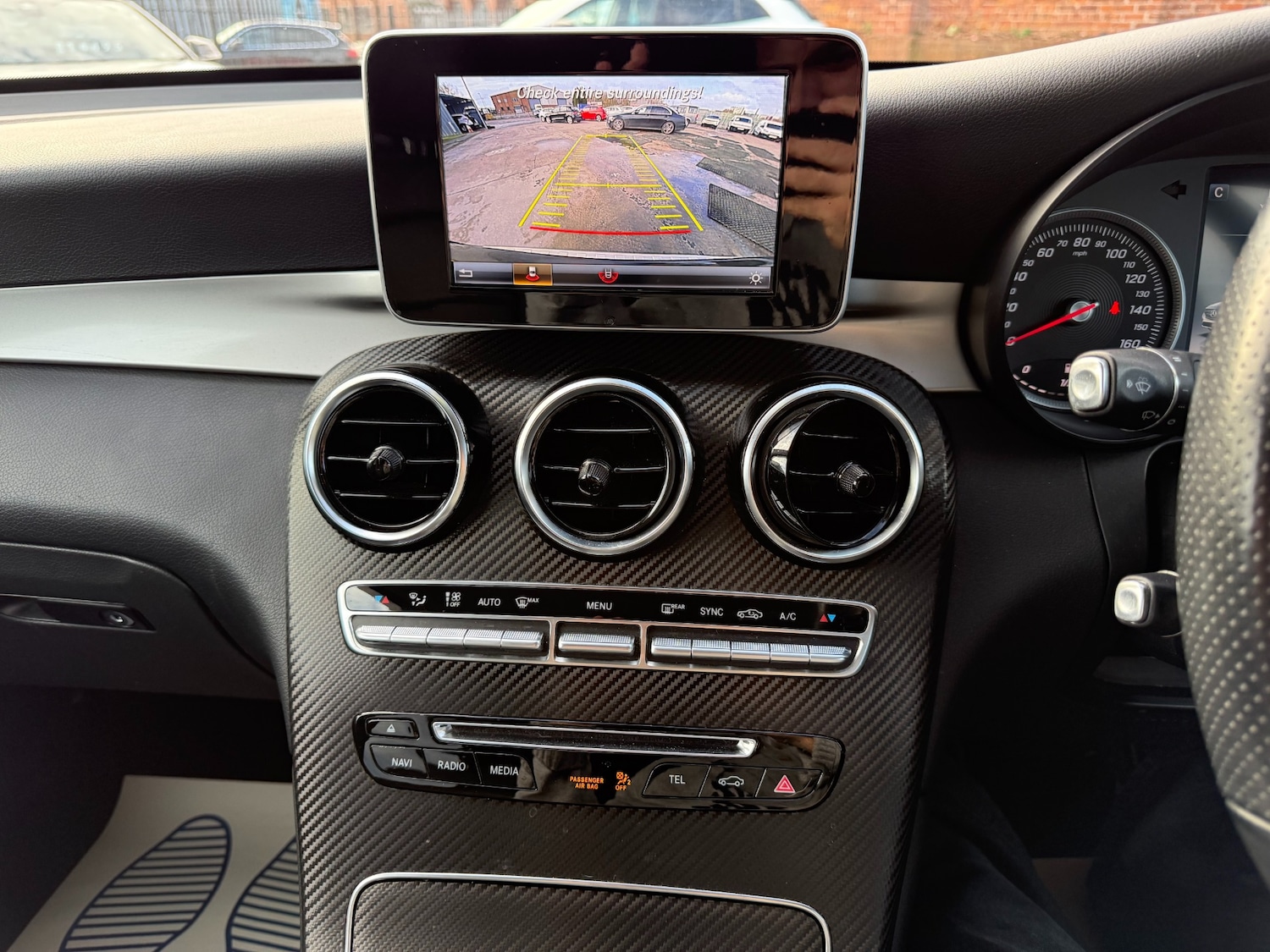 Used Mercedes-Benz GLC 2019 for sale - 77392618: Photo 21