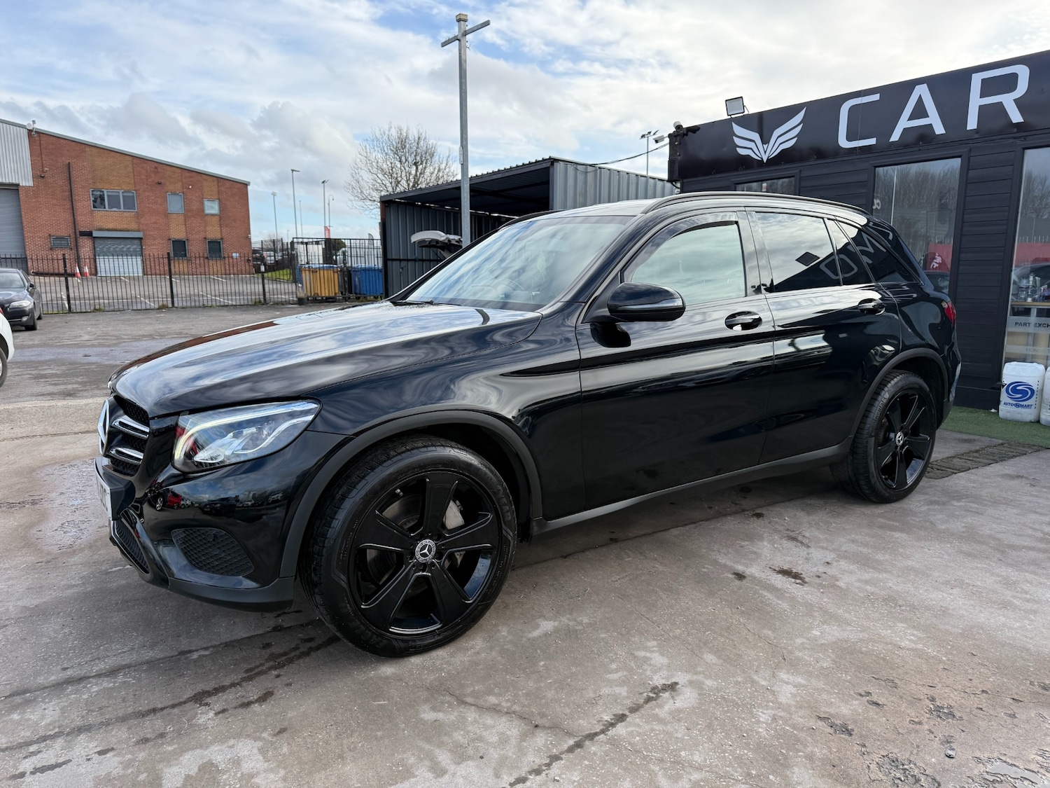 Used Mercedes-Benz GLC 2019 for sale - 77392618: Photo 4