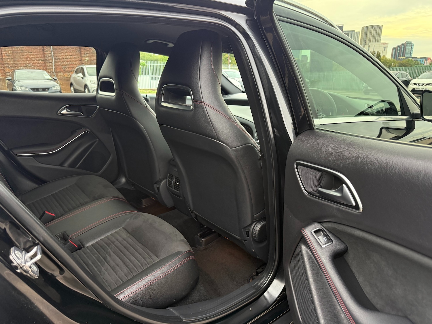 Used Mercedes-Benz GLA 2018 for sale - 76412279: Photo 18