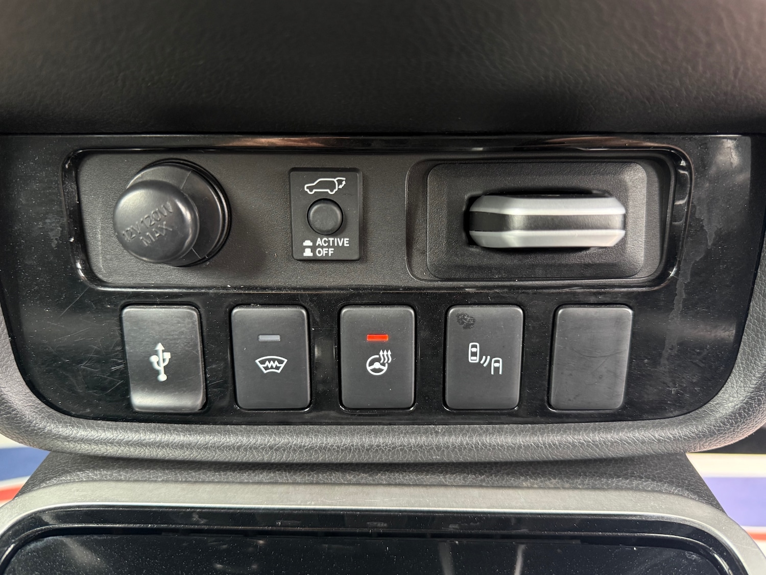 Used Mitsubishi Outlander 2018 for sale - 77678924: Photo 23