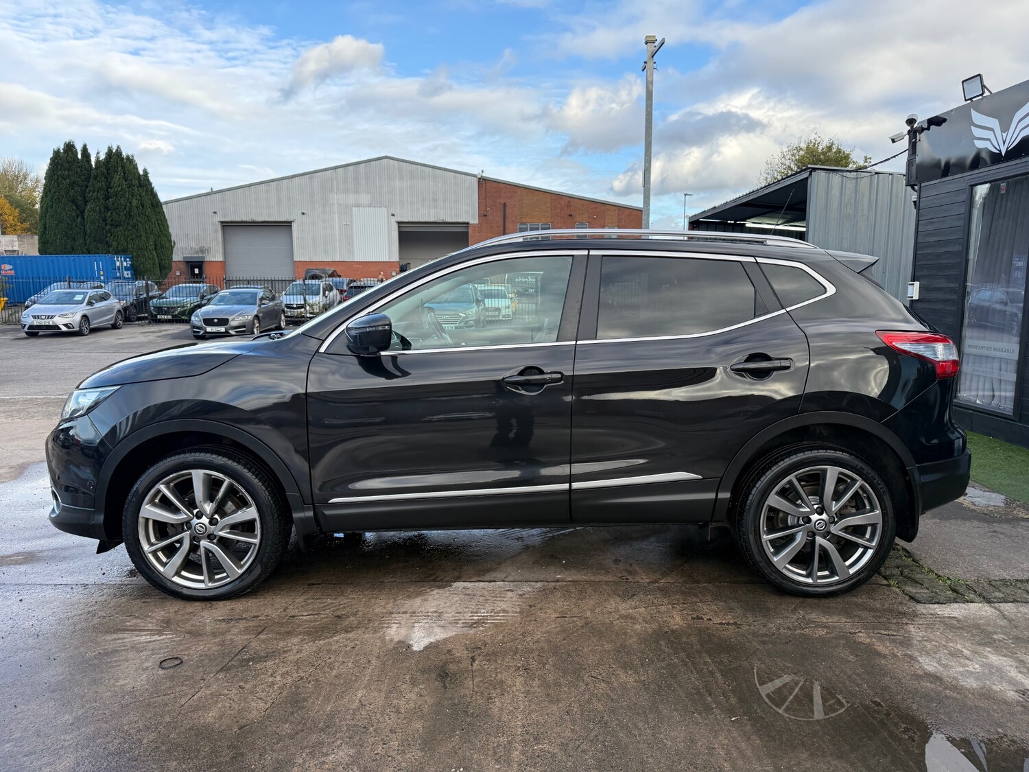 Used Nissan Qashqai 2017 for sale - 76383281: Photo 5