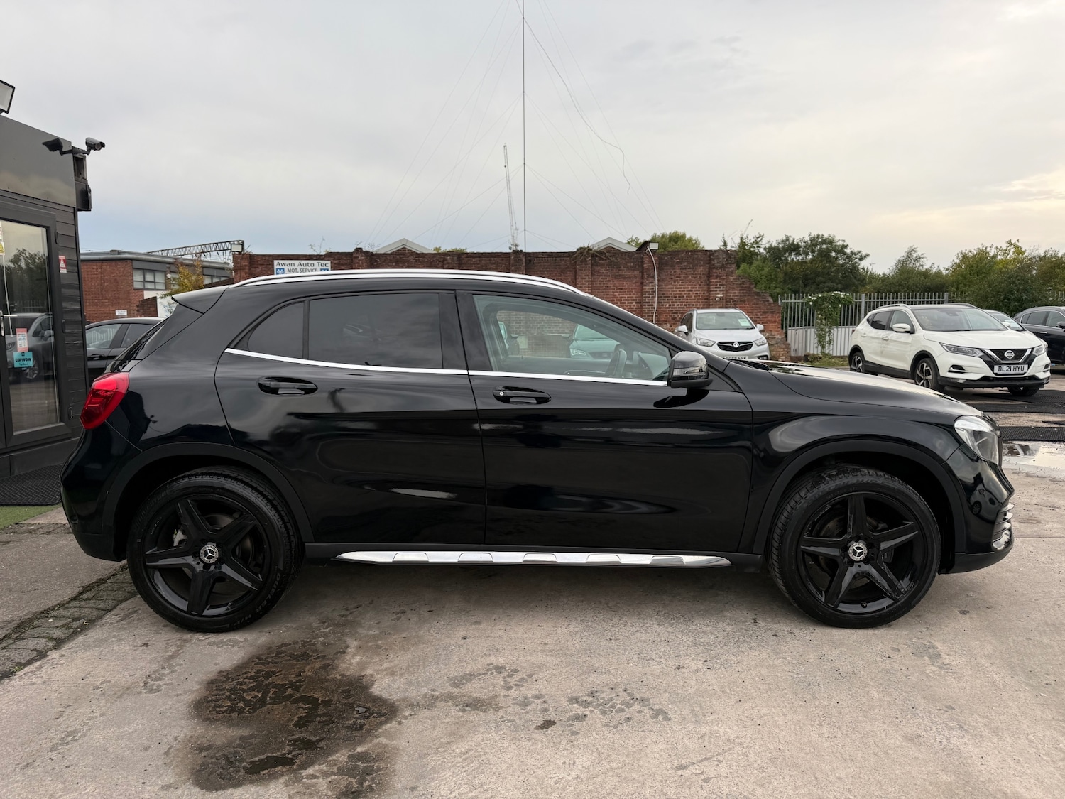 Used Mercedes-Benz GLA 2018 for sale - 76146817: Photo 11