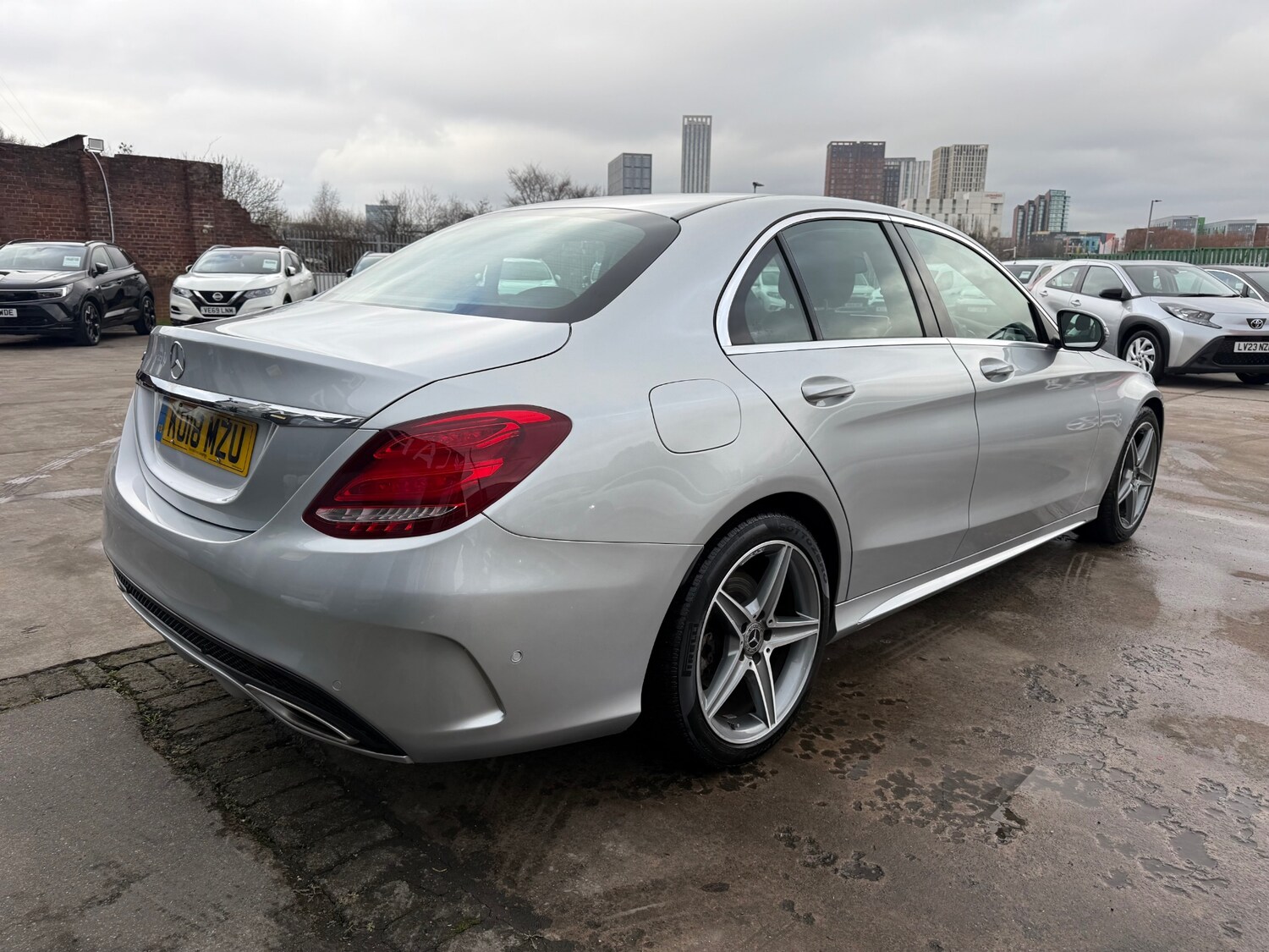 Used Mercedes-Benz C Class 2018 for sale - 77370198: Photo 10