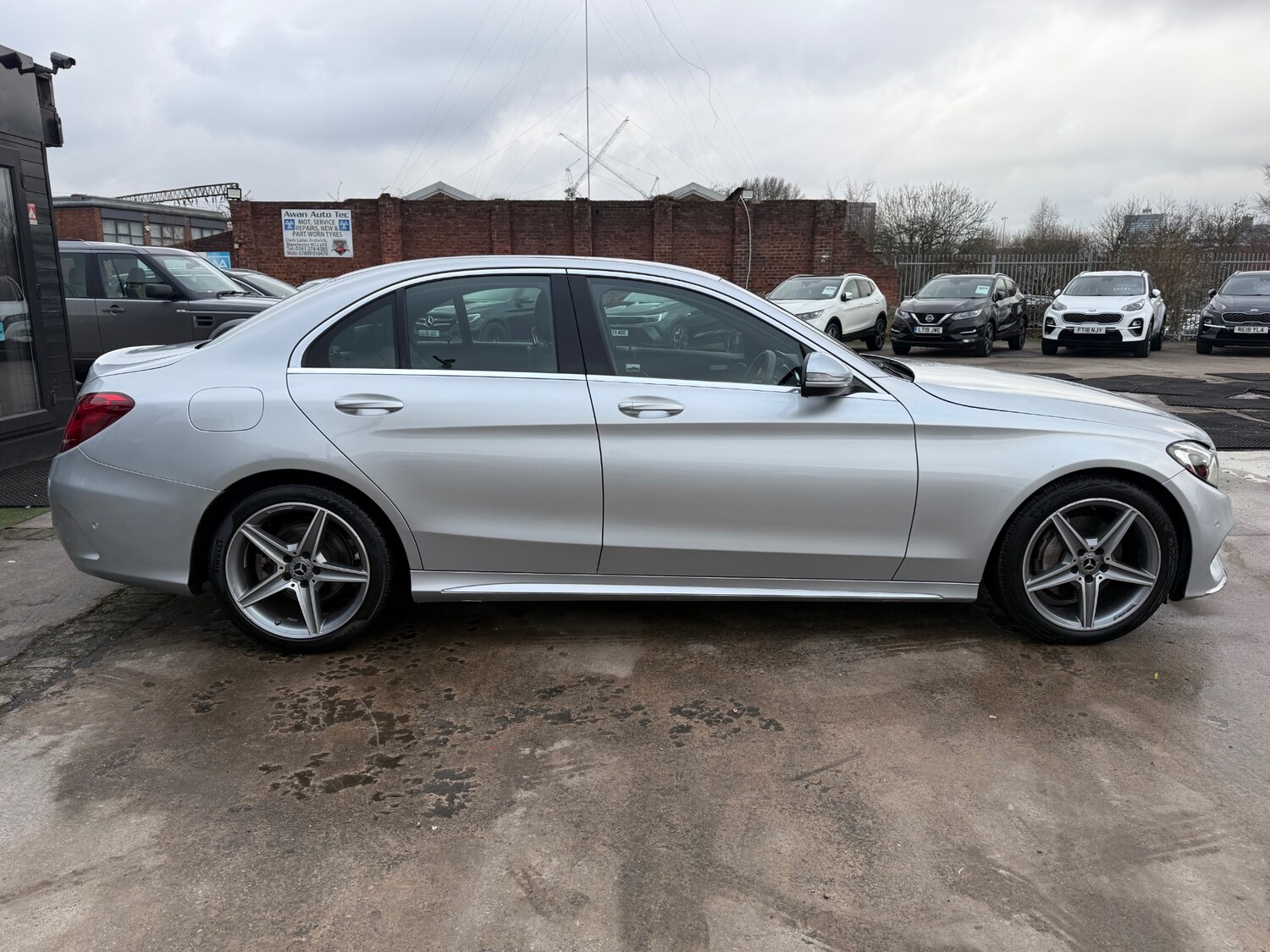 Used Mercedes-Benz C Class 2018 for sale - 77370198: Photo 11