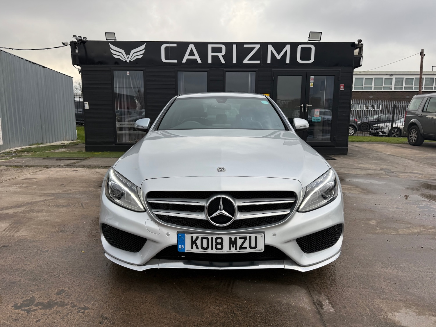 Used Mercedes-Benz C Class 2018 for sale - 77370198: Photo 2