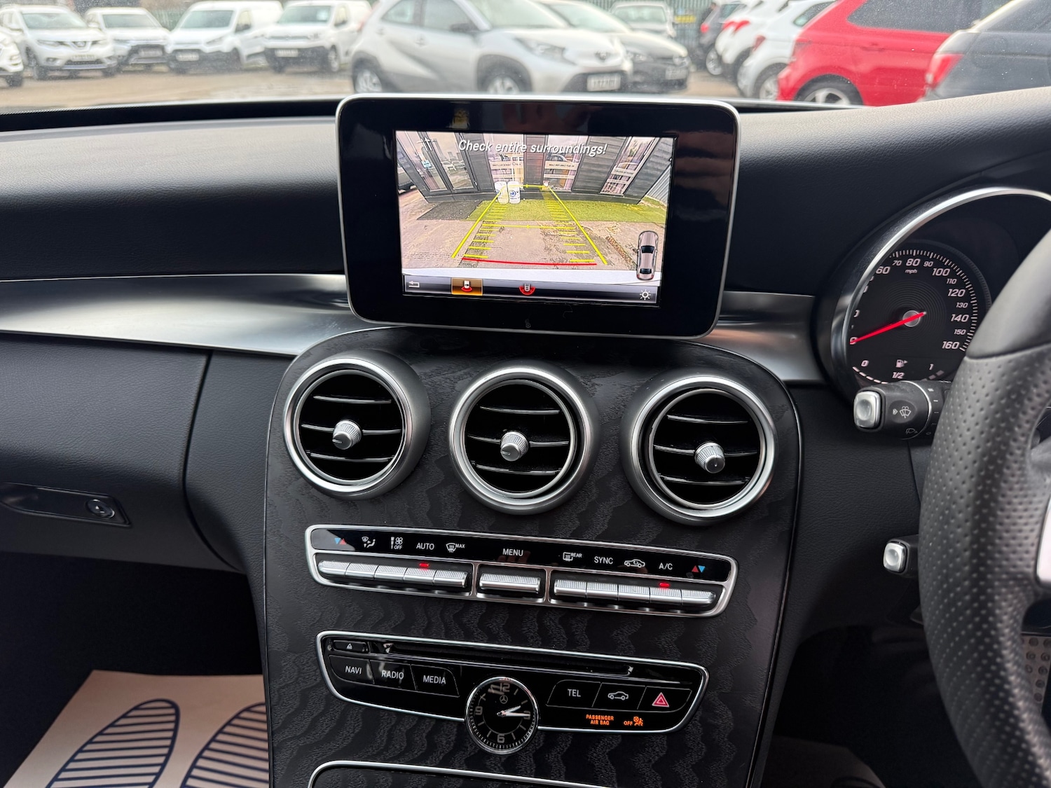 Used Mercedes-Benz C Class 2018 for sale - 77370198: Photo 22