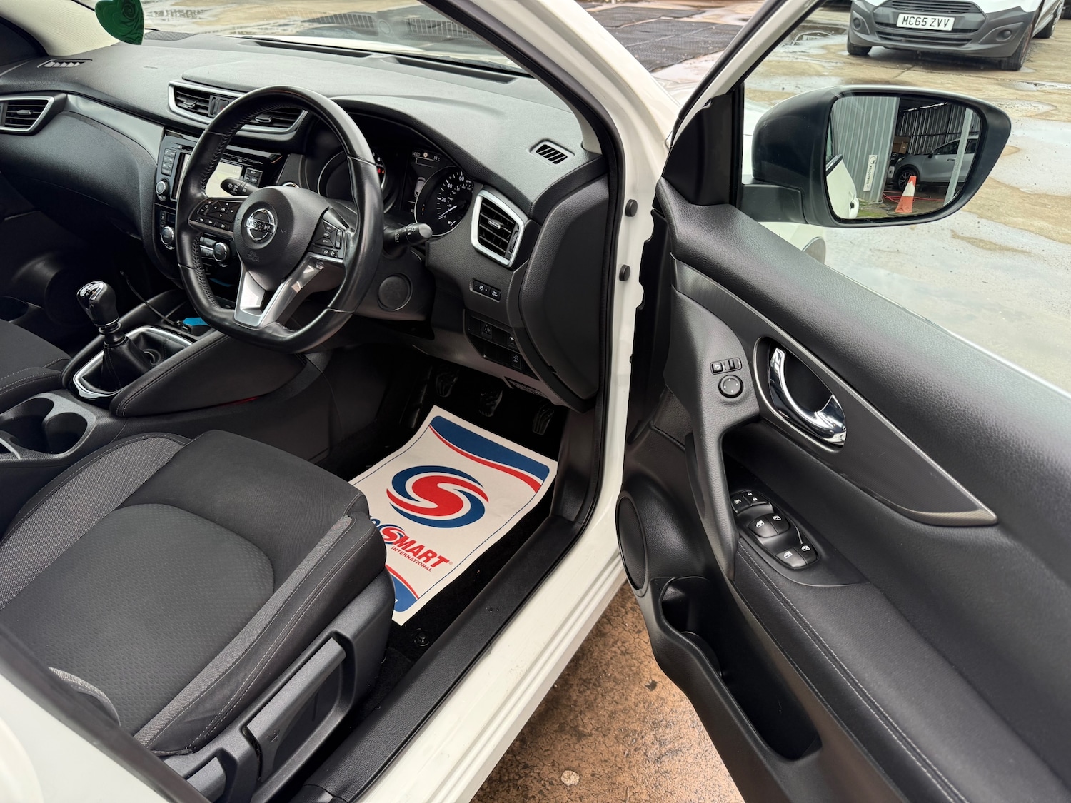 Used Nissan Qashqai 2018 for sale - 77630136: Photo 14