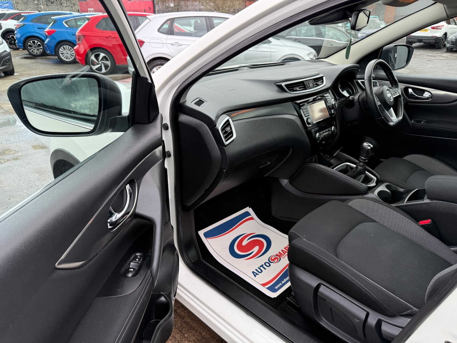 Used Nissan Qashqai 2018 for sale - 77630136: Photo 16