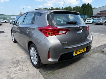 Used Toyota Auris 2014 for sale - 79468182: Photo