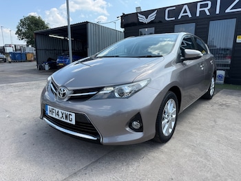 Used Toyota Auris 2014 for sale - 79468182: Photo