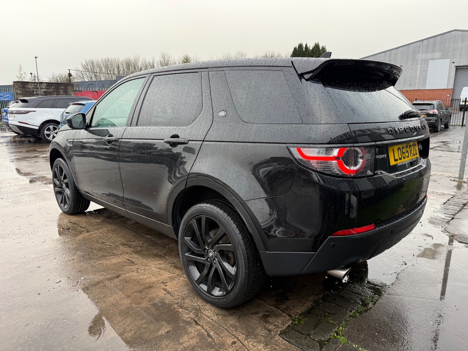Used Land Rover Discovery Sport 2015 for sale - 76748949: Photo 6