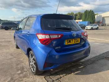 Used Toyota Yaris 2017 for sale - 75366977: Photo