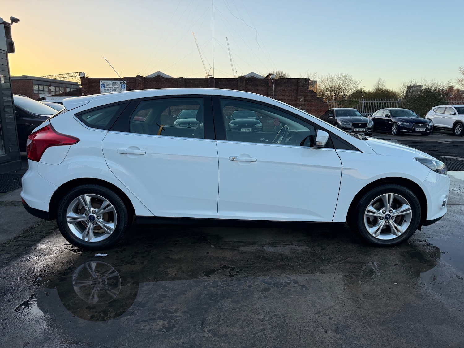 Used Ford Focus 2013 for sale - 76700549: Photo 11