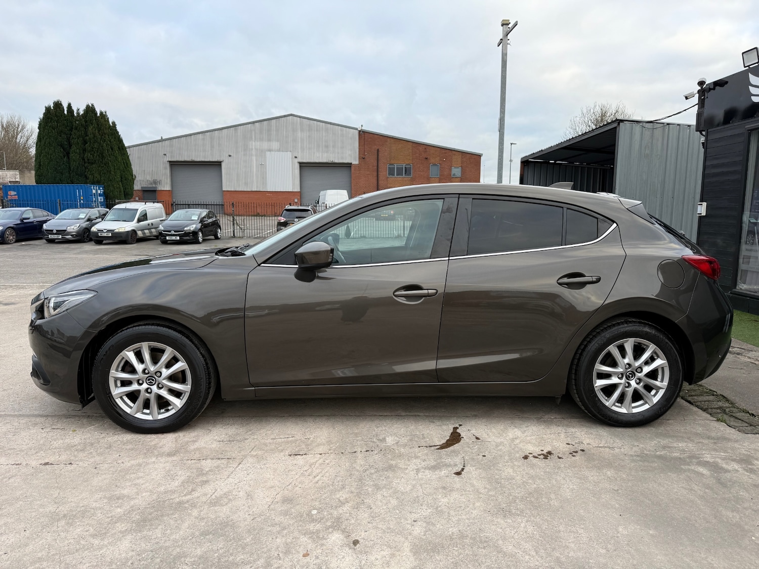 Used Mazda Mazda3 2015 for sale - 77070014: Photo 4
