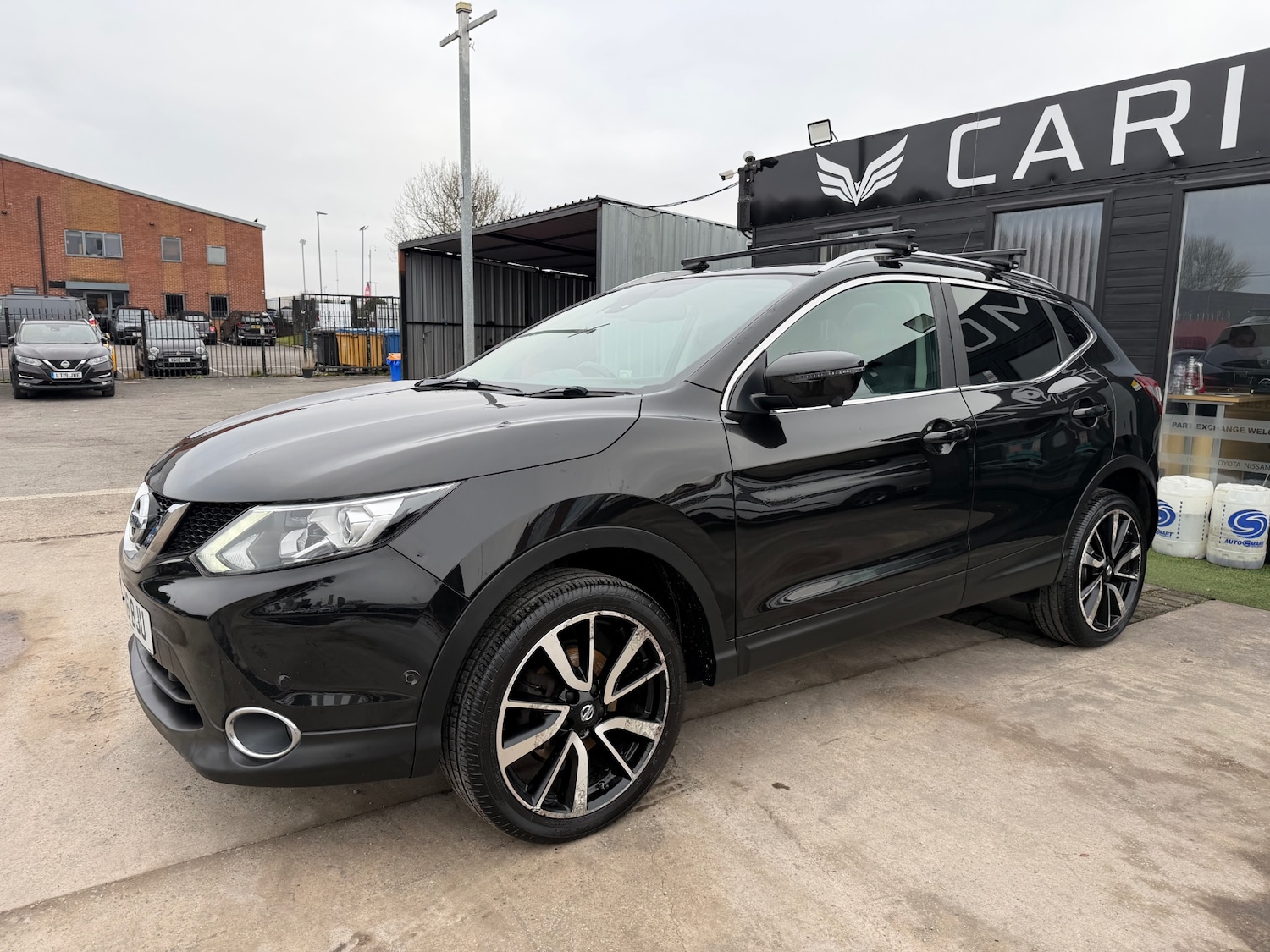 Used Nissan Qashqai 2016 for sale - 77324543: Photo 4