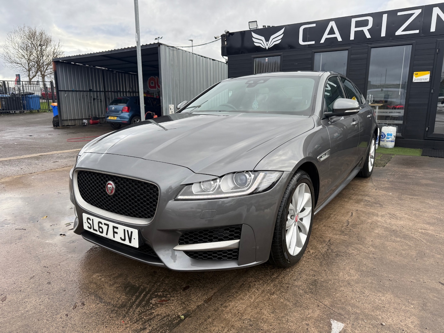 Used Jaguar XF 2017 for sale - 76589056: Photo 3