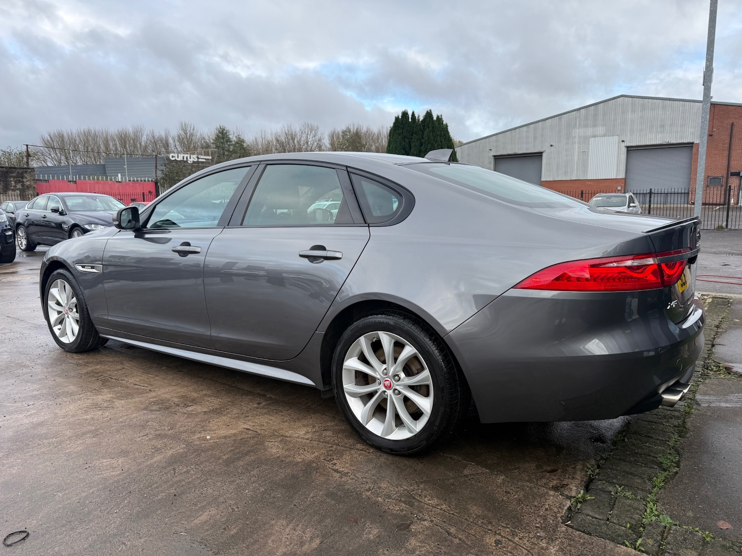 Used Jaguar XF 2017 for sale - 76589056: Photo 6