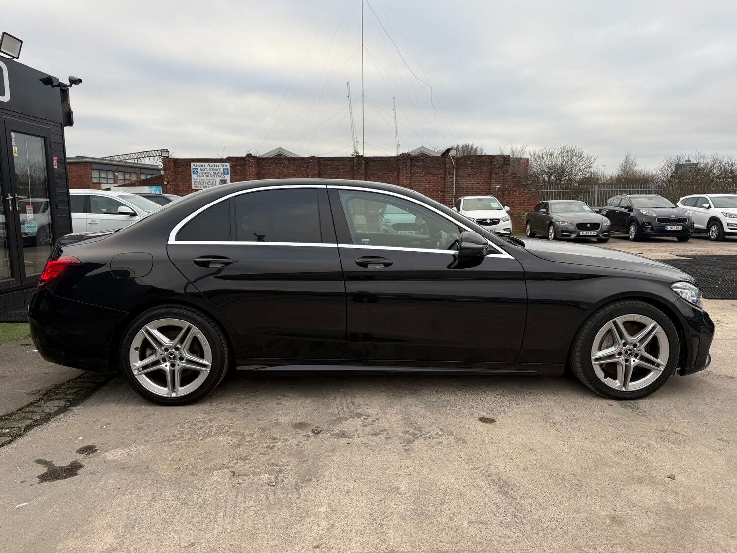 Used Mercedes-Benz C Class 2019 for sale - 77563403: Photo 11